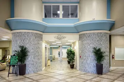 Image de Beach Escape | Balcony Views & Resort Comforts