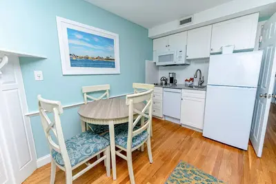 Image de Oceanfront 1-Bedroom Condo w/ Balcony Views
