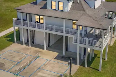 Image de Beachfront 4br | Pickleball, Gameroom, Luxury Gated Community!