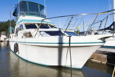 Image de Luxury Yacht 2 Br – Marina Views and WiFi