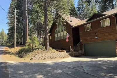 Image de Family Friendly Mountains of Fun in the Sierras in Blue Lake Springs