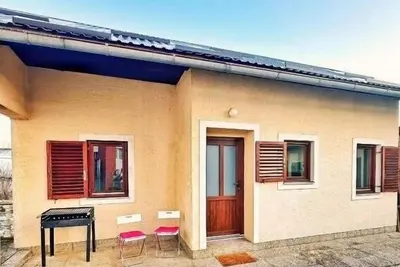 Appartement de deux chambres avec le balcon Ogulin, Gorski kotar (A-23727-a)