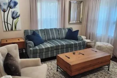 Image de Charming 2-bedroom house with beautiful kitchen and backyard downtown Pensacola