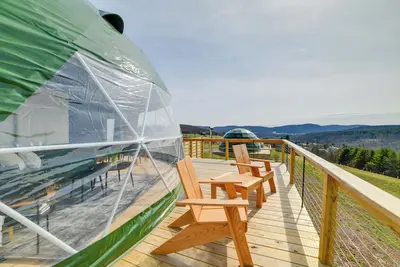 Barrel Hot Tub at ‘The Eagle Dome’ in Franklin!