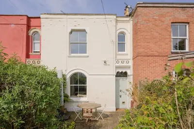 Image de Colourful Victorian Home in Redland with Garden