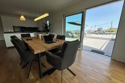 Image de Modern apartment with large roof terrace directly on the Neckar