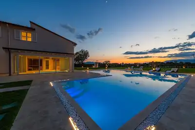 Image de Villa Ă Monsummano Terme avec 5 chambres Ă coucher, 13 couchages