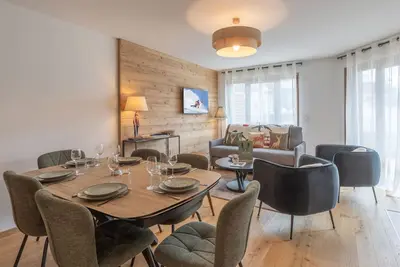 Image de Appartement de luxe, centre Alpe d'Huez, 3 chambres, accès direct pistes, parking inclus