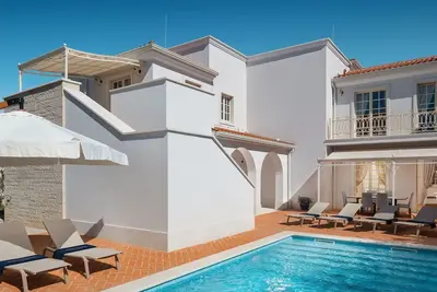 Image de Maison de vacances privée avec Wifi, piscine privée, climatisation, Tv, terrasse, animaux admis