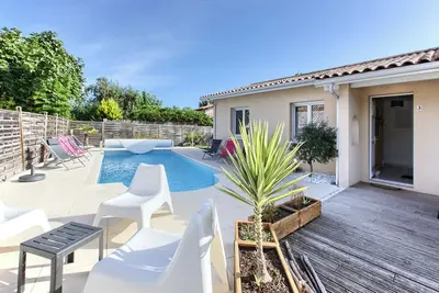 Image de Villa La Girolle - Bassin d'Arcachon - Piscine privée et chauffée