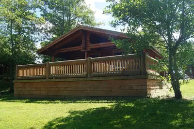 Image de Fontburn Cabin + Hot Tub