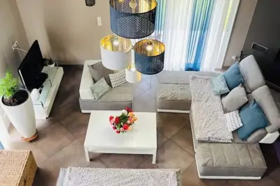 Image de Maison pour 8 personnes avec piscine privée