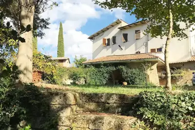 Image de Tuscan villa with garden near Saturnia