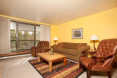 Image de Spacious Condo with Hot Tub, and Free Shuttle