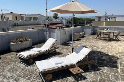 Image de White Villa with Large Terrace Panoramic View