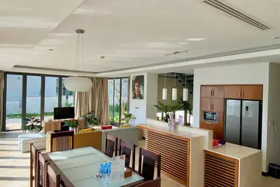 Image de Spacious Villa With Private Pool - F5