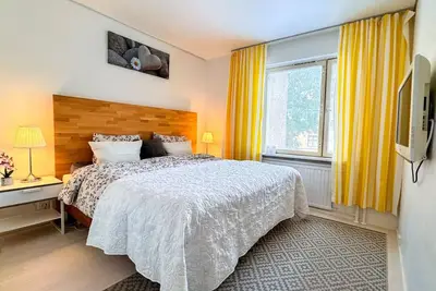 Image de Vibrant Helsinki Stay | 5 Min to Design District
