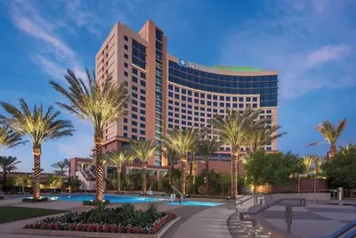 Image de Vegas Condo: 3br, 2ba - Sleeps 5+