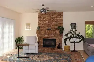 Image de A Quiet Place with WiFi in El Sobrante
