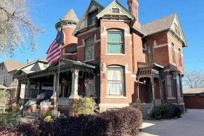 Image de Historic retreat!