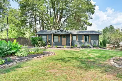 Image de At Home in Acworth!