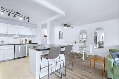 Image de Stylish Suite at Stampede w/ Free Parking, Ac