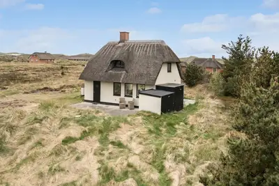 Image de Belle maison à Ulfborg avec WiFi