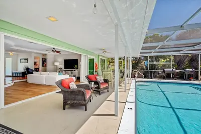 Image de Walk to Water | Indoor-Outdoor Living w/ Pool