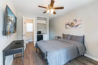 Image de Warm 1br Apt | Downtown Houston