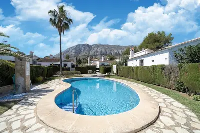 Image de Maison de vacances à Denia avec piscine et jardin