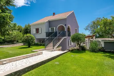 Image de House Arkulin by Villas Guide