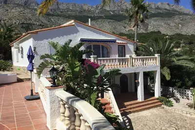 Image de Villa à Altea avec piscine et vue sur mer