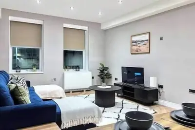 Image de Bright & Modern 3-Bed Apartment