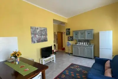 Flaminia accommodation with its own parking lot 2 minutes from the historic center