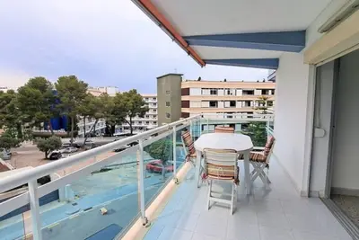 Image de Appartement familial Ă Salou avec Wi-Fi Ă 300m de la plage