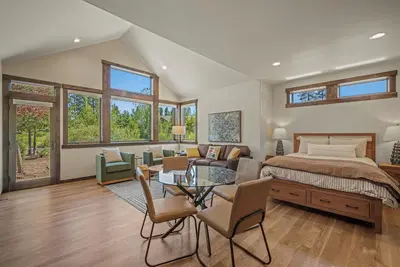 Caldera Springs Studio with Patio & Modern Decor