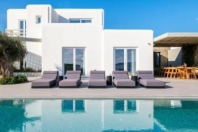 Image de Stylish Mykonos Villa With Jacuzzi