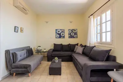Image de Seaview Getaway with Pool and Panoramic Views