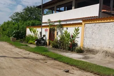 Image de Sun and sea holiday home, your perfect getaway near the beach! 🏖️