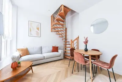 Image de Charmant Duplex 2ch au Cœur de Paris: Madeleine/St Honoré