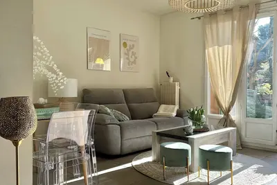 Image de Aix, splendide appartement, confort maximum, clim, centre ville, parking gratuit