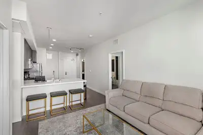 Image de ★★★Charming 2-Bedroom Oasis in the Heart of West Hollywood with parking★★★
