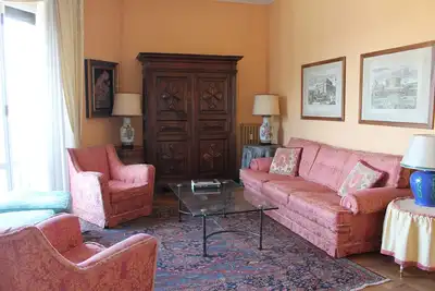 Art Apartment Montebello Family suite
