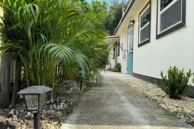 Image de Charming 1-bedroom house in Safety Harbor with Private Fenced Backyard