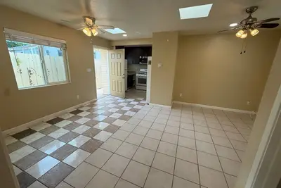 Image de Upgraded 3-bedroom/2 Bathroom house Next to Downtown La Mesa Close to everything