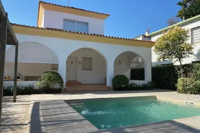 Image de R5 Casa Coma ruga con piscina y parking