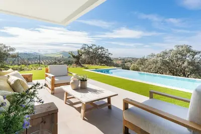 Image de Estilosa Villa en Campo de Golf Antequera by Ruralidays