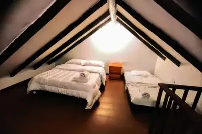 Image de Two-level mezzanine room