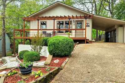 Image de Your Adventure Basecamp in Nwa