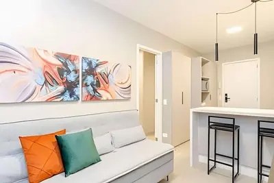 Image de Charming 1-bedroom apartment with living room ed. Elysia